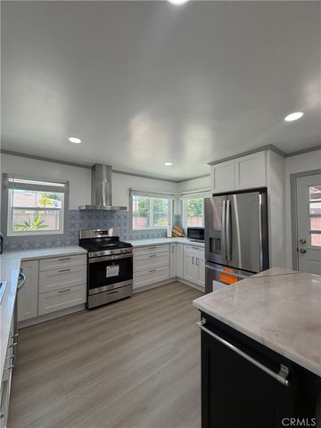 616 S Boxwood, Anaheim, CA 92802