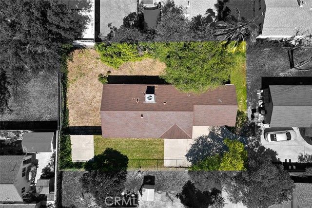 1911 N Summit, Pasadena, CA 91103