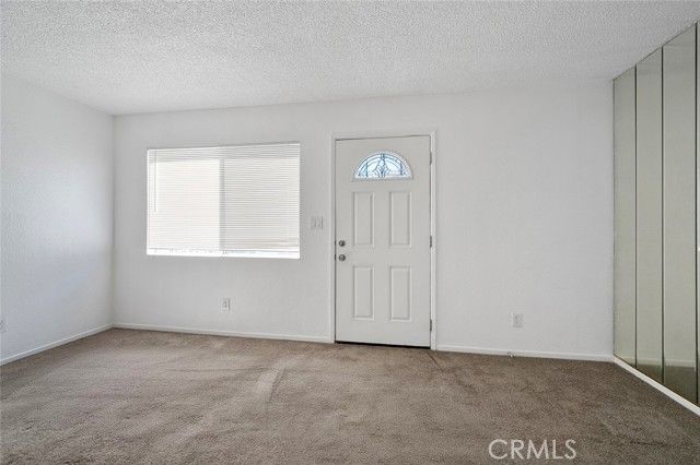 1911 N Summit, Pasadena, CA 91103