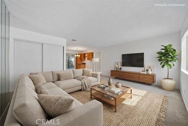 1911 N Summit, Pasadena, CA 91103