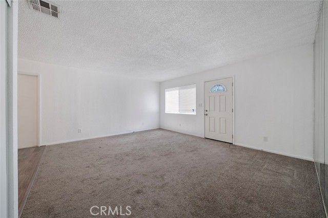 1911 N Summit, Pasadena, CA 91103