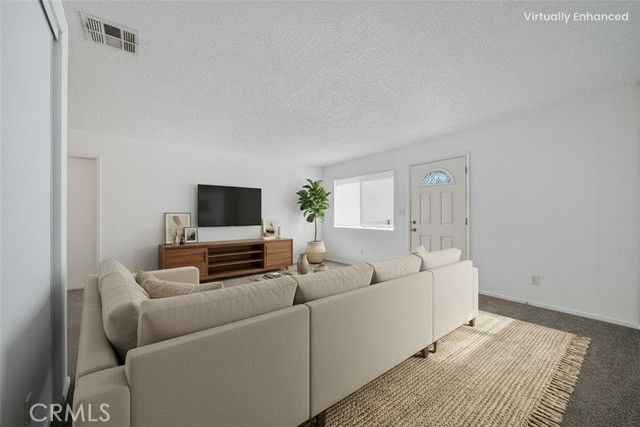 1911 N Summit, Pasadena, CA 91103