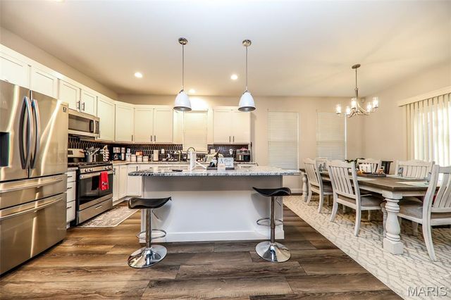 1824 Appleton Court, Maryville, IL 62062