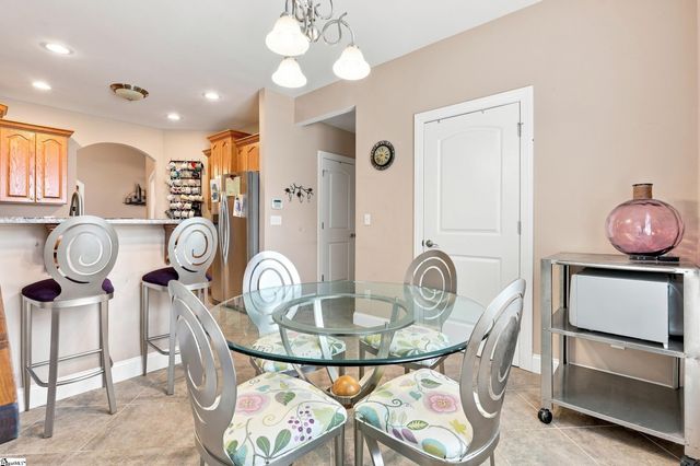 608 Mandeville Drive, Boiling Springs, SC 29316