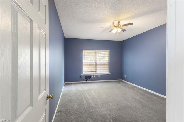 103 Kevin CT, Yorktown, VA 23692