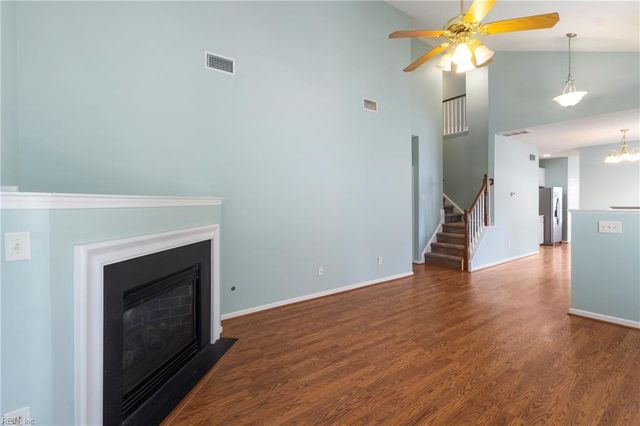 103 Kevin CT, Yorktown, VA 23692