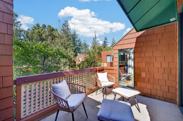 4250 El Camino Real B318, Palo Alto, CA 94306