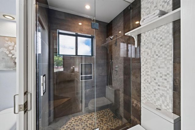 4250 El Camino Real B318, Palo Alto, CA 94306