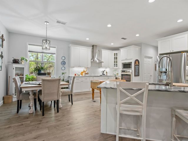 29 Gandesa Way, Hot Springs Village, AR 71909