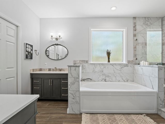 29 Gandesa Way, Hot Springs Village, AR 71909