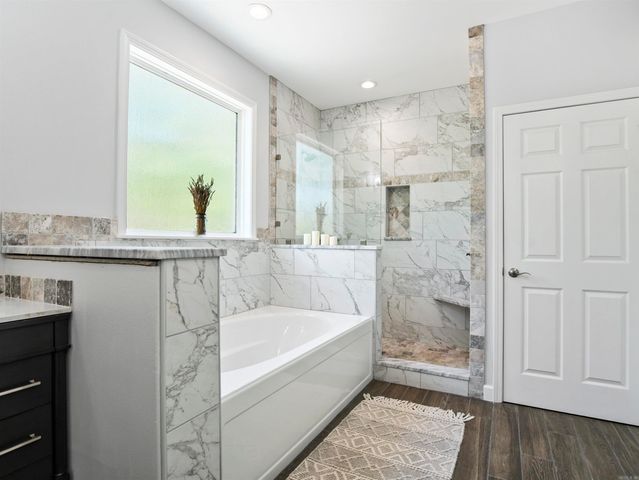 29 Gandesa Way, Hot Springs Village, AR 71909