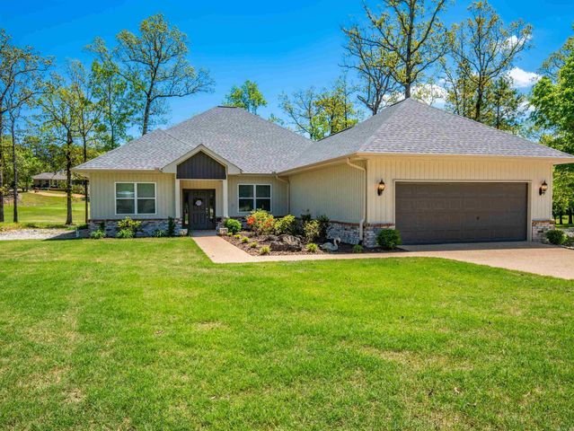 29 Gandesa Way, Hot Springs Village, AR 71909