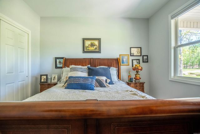 29 Gandesa Way, Hot Springs Village, AR 71909