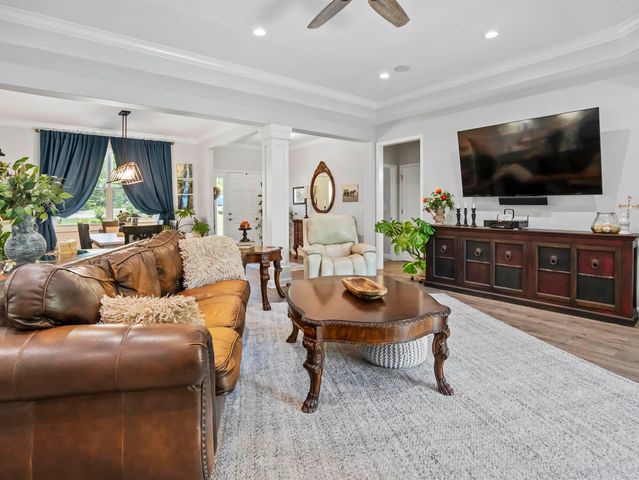 29 Gandesa Way, Hot Springs Village, AR 71909