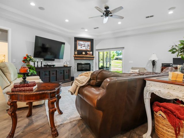 29 Gandesa Way, Hot Springs Village, AR 71909