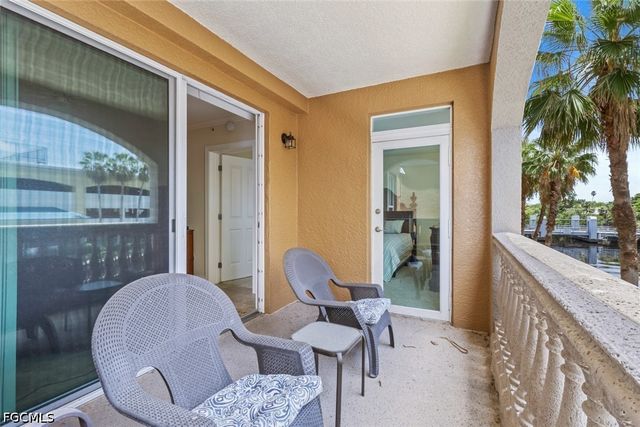 2825 Palm Beach BLVD 203, Fort Myers, FL 33916