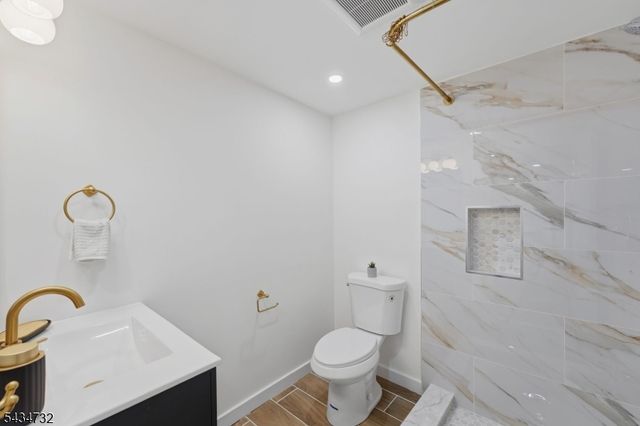 166 Lincoln St, Montclair Twp., NJ 07042