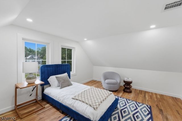 166 Lincoln St, Montclair Twp., NJ 07042