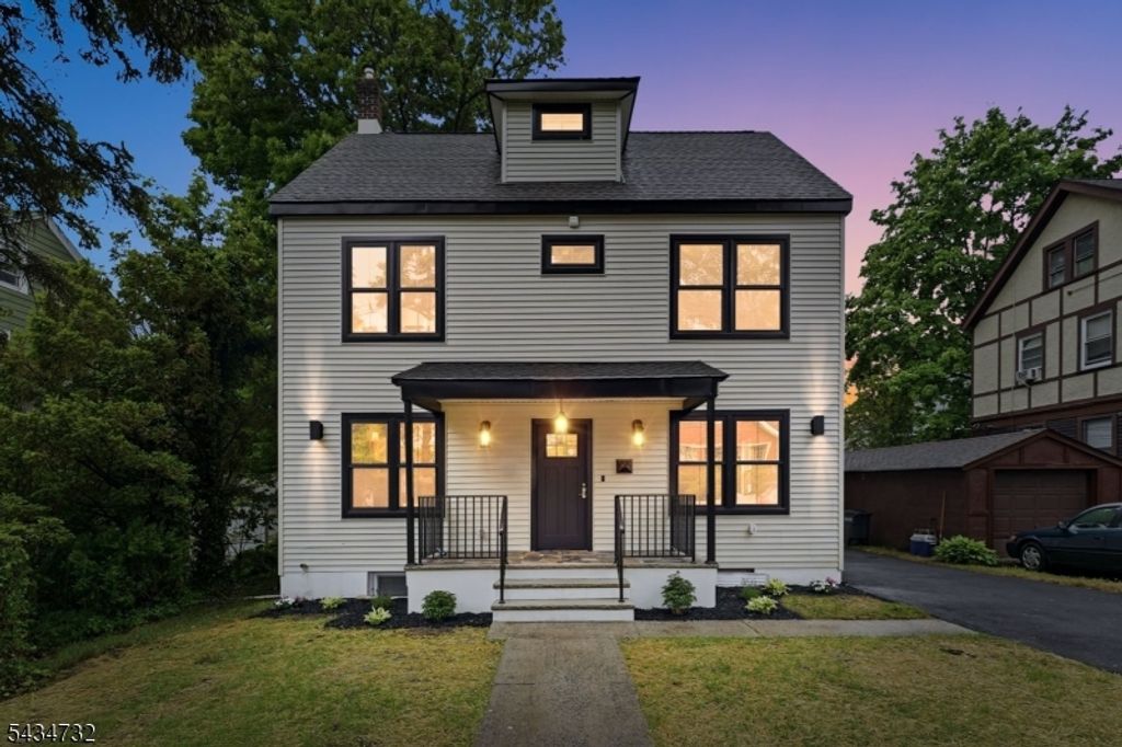 166 Lincoln St, Montclair Twp., NJ 07042