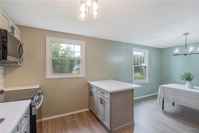 114 Saltwell Road, Salina, NY 13090