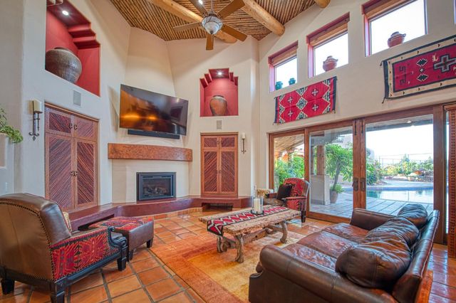 15516 N Friant Road, Friant, CA 93626