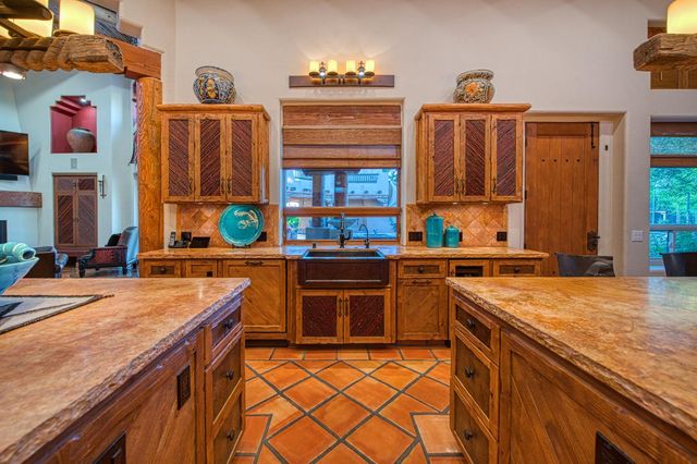15516 N Friant Road, Friant, CA 93626