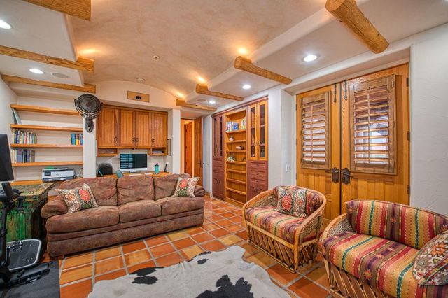 15516 N Friant Road, Friant, CA 93626