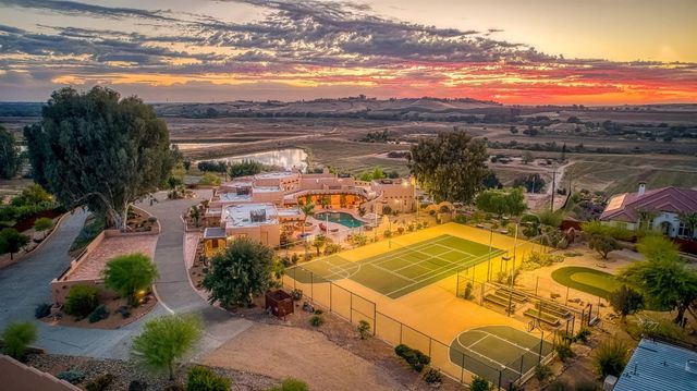 15516 N Friant Road, Friant, CA 93626