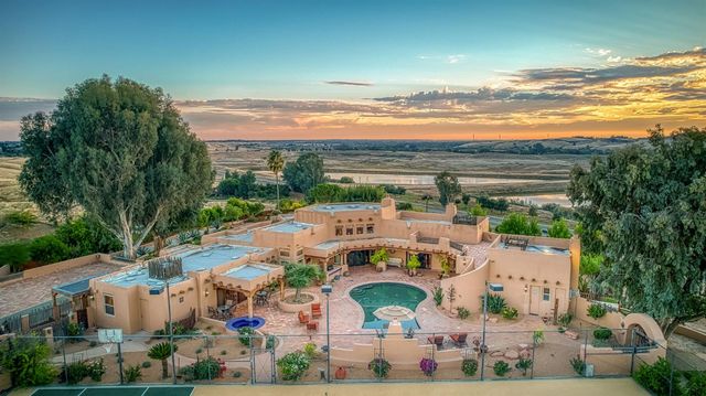 15516 N Friant Road, Friant, CA 93626
