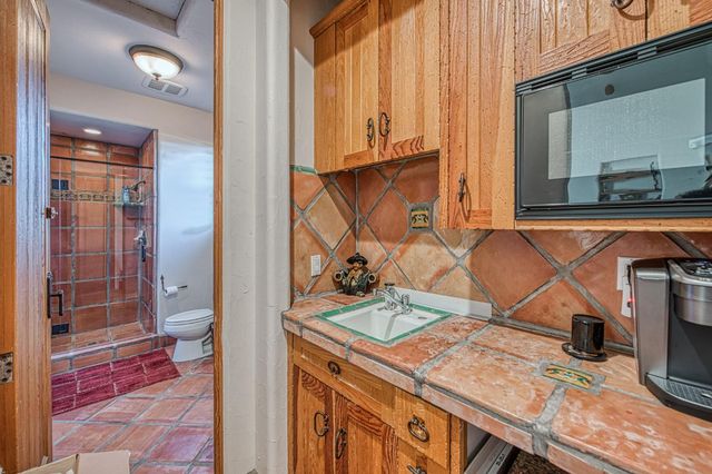 15516 N Friant Road, Friant, CA 93626