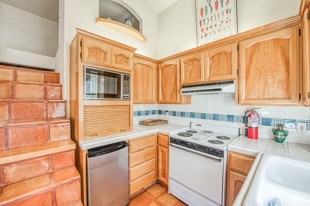15516 N Friant Road, Friant, CA 93626