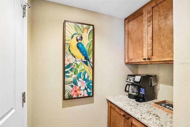 450 S GULFVIEW BOULEVARD 703, Clearwater, FL 33767