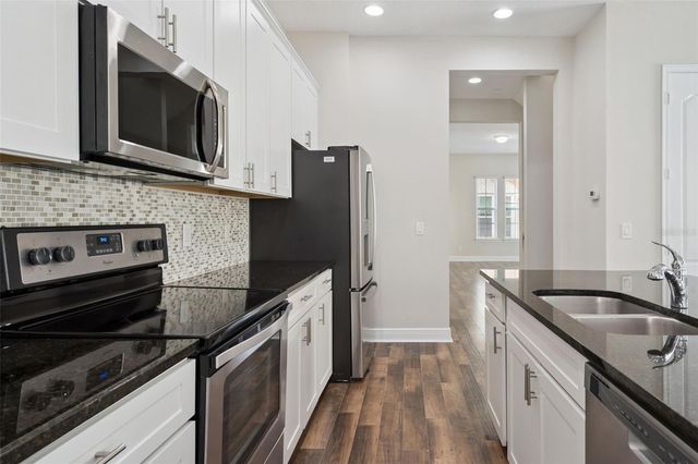 1016 PARMA CIRCLE, Lake Mary, FL 32746