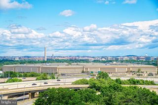 1101 S Arlington Ridge Rd Apt 216, Arlington, VA 22202