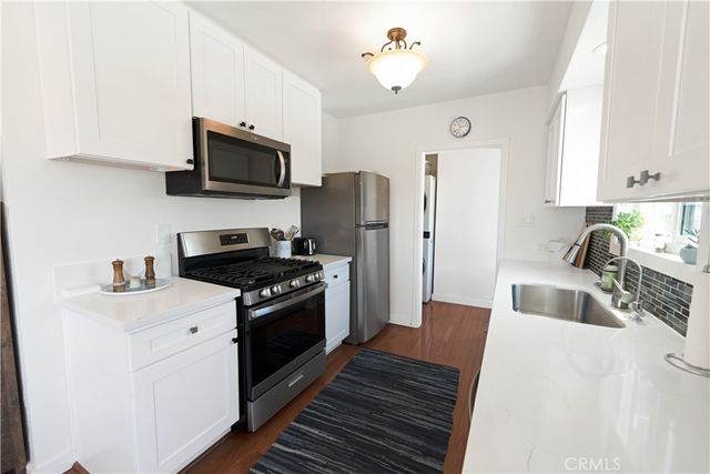 895 W 23rd, Upland, CA 91784