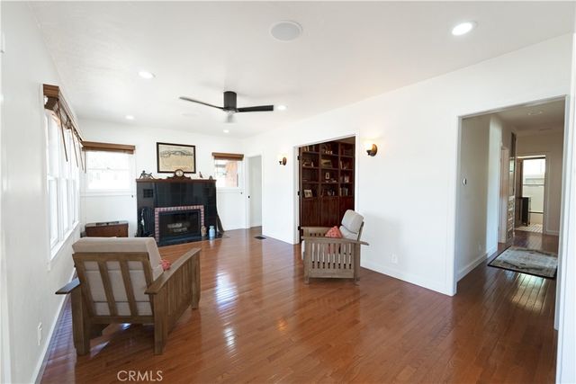 895 W 23rd, Upland, CA 91784