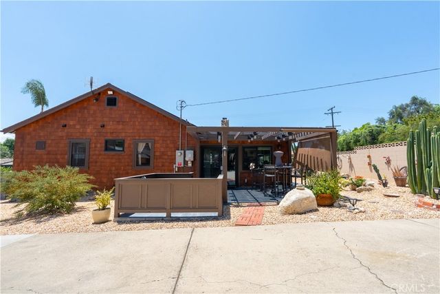 895 W 23rd, Upland, CA 91784
