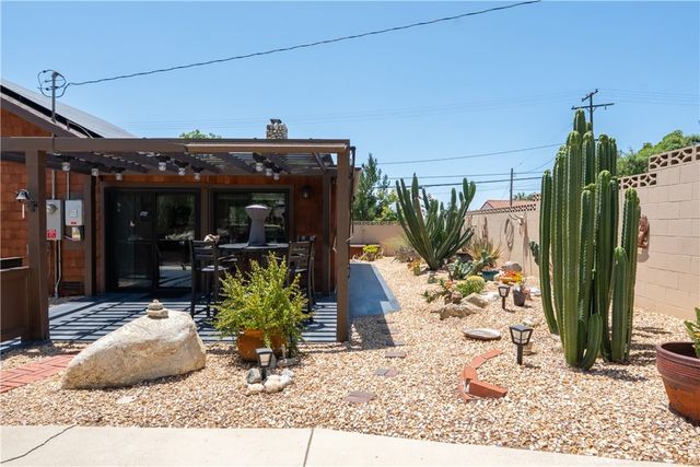 895 W 23rd, Upland, CA 91784