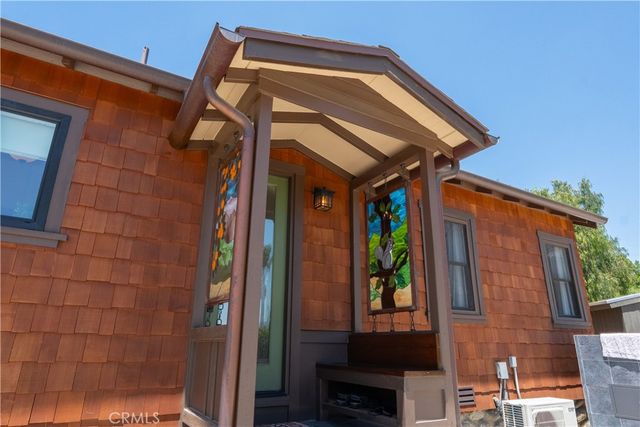 895 W 23rd, Upland, CA 91784