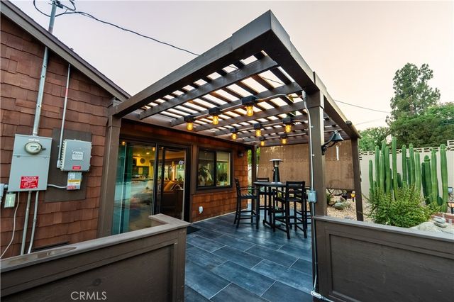 895 W 23rd, Upland, CA 91784