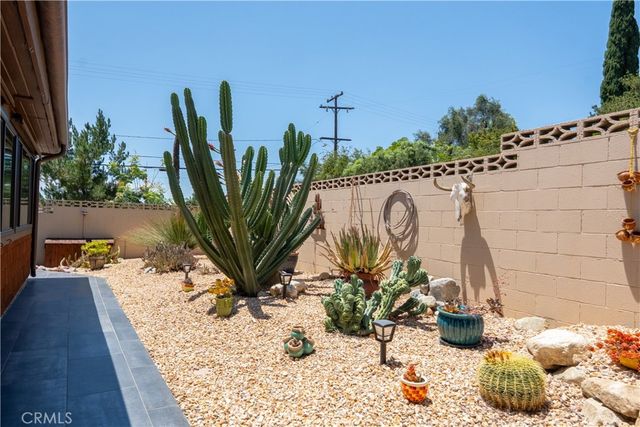 895 W 23rd, Upland, CA 91784