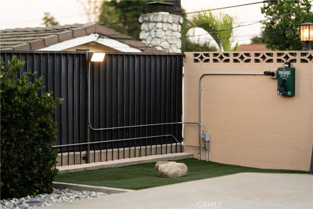 895 W 23rd, Upland, CA 91784