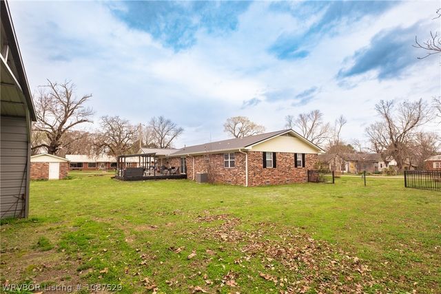 53 Grove Street, Magazine, AR 72943