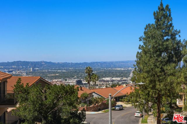 515 S Via Montana, Burbank, CA 91501