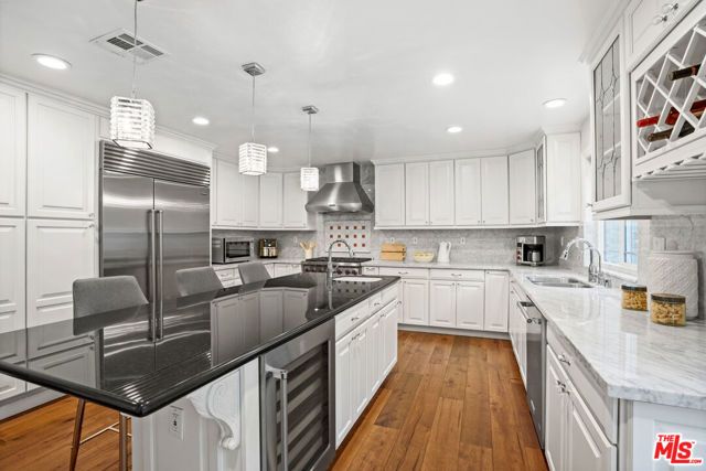 515 S Via Montana, Burbank, CA 91501