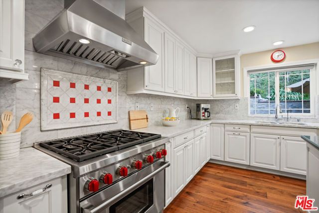 515 S Via Montana, Burbank, CA 91501