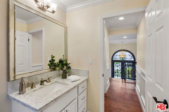 515 S Via Montana, Burbank, CA 91501