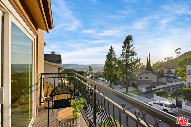 515 S Via Montana, Burbank, CA 91501