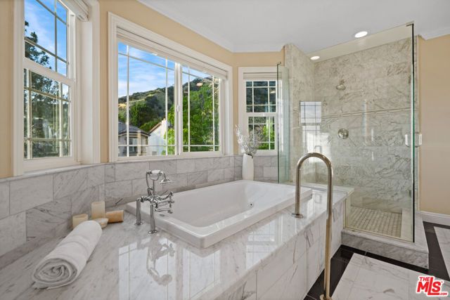 515 S Via Montana, Burbank, CA 91501
