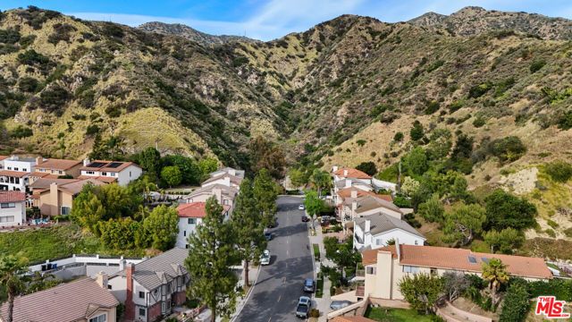 515 S Via Montana, Burbank, CA 91501